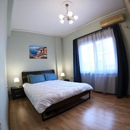 Big Apt 3Bed 3Bath 10 Min Walk Acropolis Athén Kültér fotó