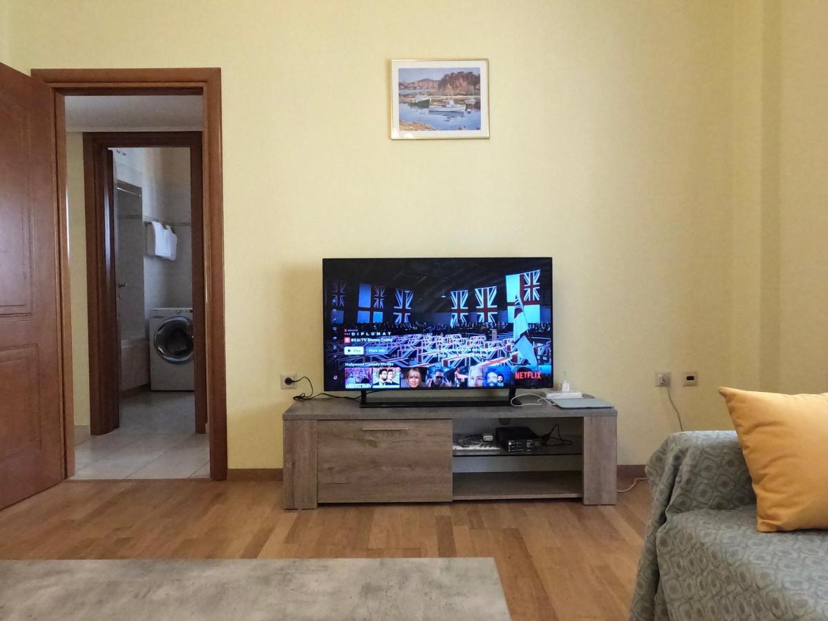 Big Apt 3Bed 3Bath 10 Min Walk Acropolis Athén Kültér fotó